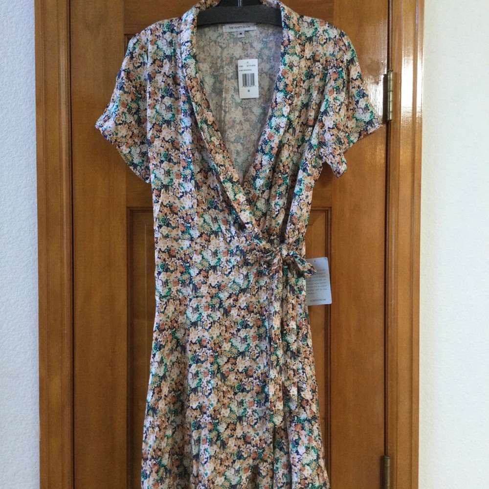 The Vanity Room Floral Short Sleeve Shawl Collar Wrap Dress